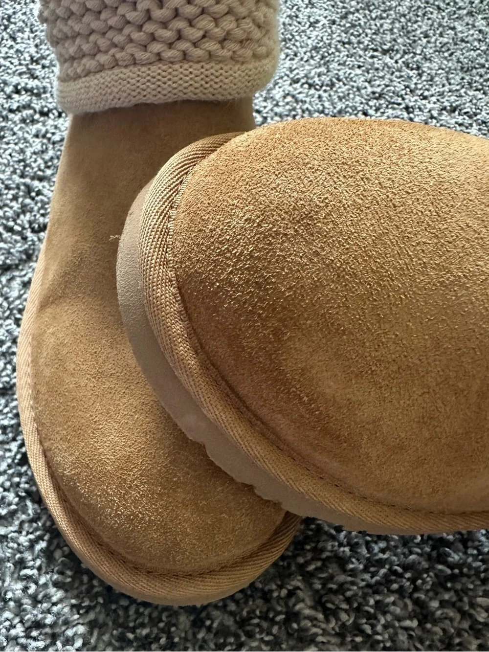 UGG Kids Darrah Chestnut Suede Knit-Cuff Boots Size 4 Youth
